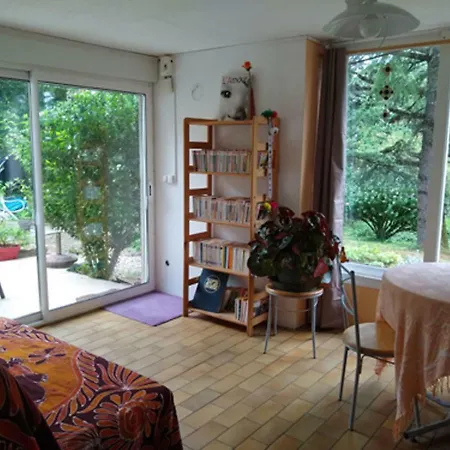 La Maison Arc En Ciel Vaour
